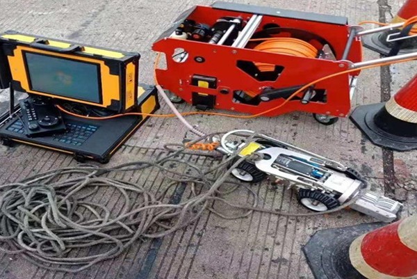 磐安CCTV管道检测机器人