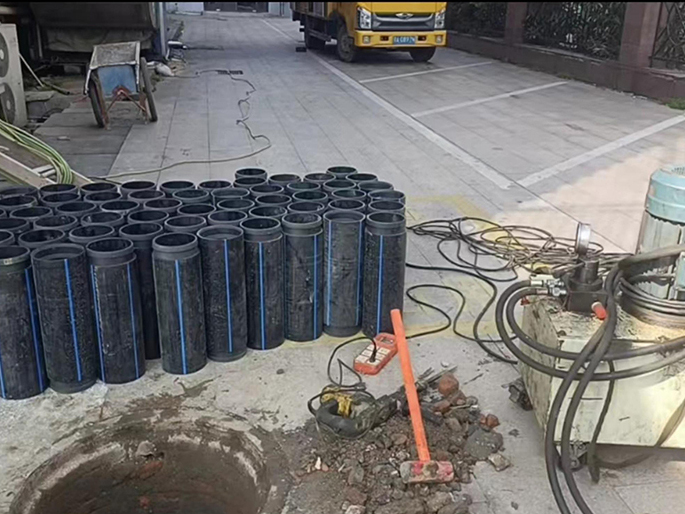 磐安PE置换管厂家 DN315置换管 非开挖管短管置换